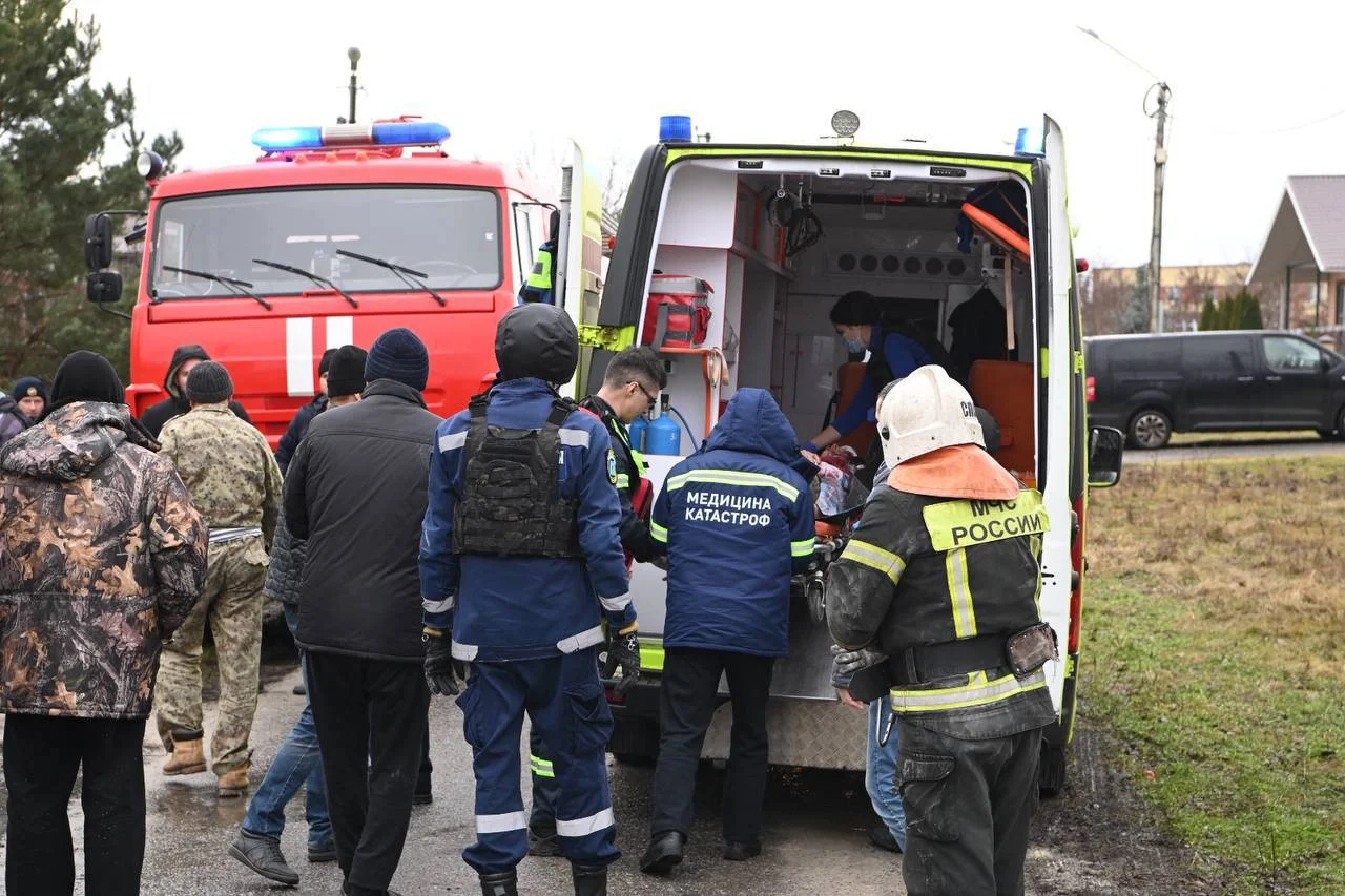 Мэр Белгорода показал последствия сегодняшнего обстрела города.